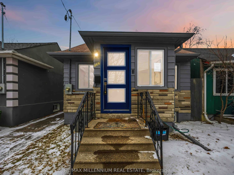 122 Twenty Second Street, Toronto, ON, M8V 3M4 - 2