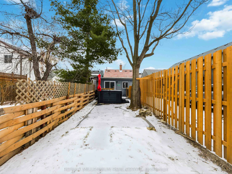 122 Twenty Second Street, Toronto, ON, M8V 3M4 - 44