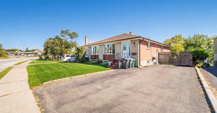 61 Avondale Boulevard, Brampton, ON, L6T 1H1 - 5
