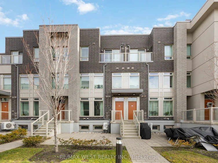 120-11 Applewood Lane, Toronto, ON, M9C 0C1 - 11