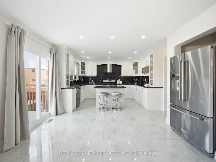 71 Hutton Crescent, Caledon, ON, L7C 1A7 - 12