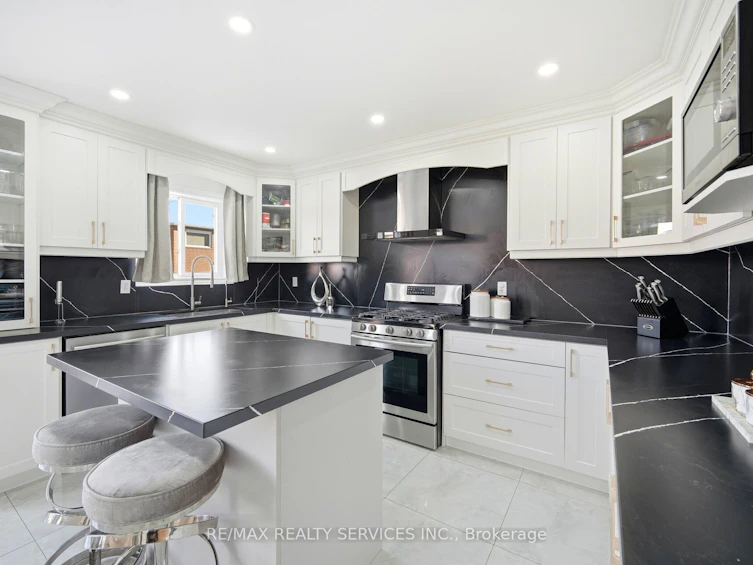 71 Hutton Crescent, Caledon, ON, L7C 1A7 - 14