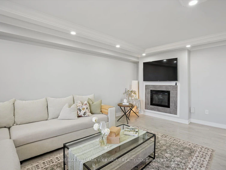 1006-1300 Mississauga Valley Boulevard, Mississauga, ON, L5A 3S8 - 5