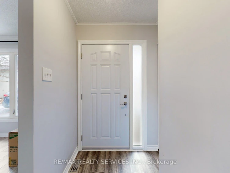 87 Huntingwood Crescent, Brampton, ON, L6S 1S5 - 2