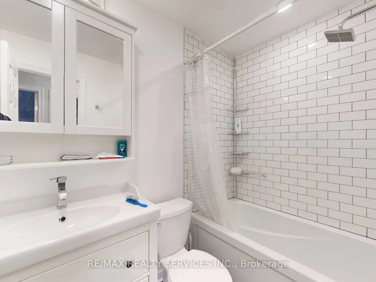 87 Huntingwood Crescent, Brampton, ON, L6S 1S5 - 16