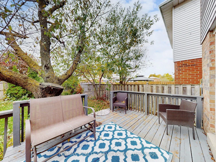 8 Stephensen Court, Brampton, ON, L6V 3X8 - 42