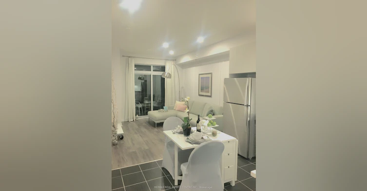402-2490 Old Bronte Road, Oakville, ON, L6M 0Y5