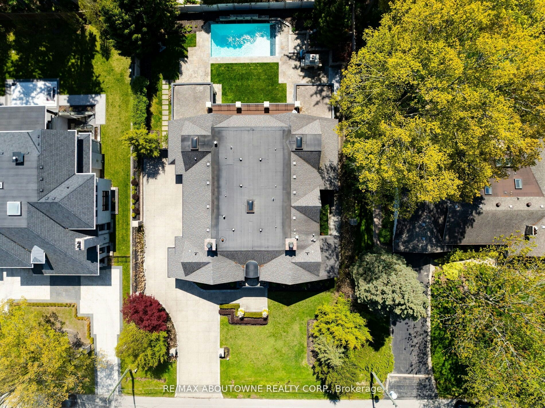 64 Brentwood Road, Oakville, ON, L6J 4B6 - 37