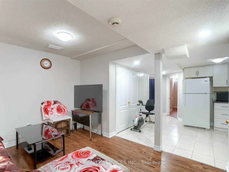 49 Crystalview Crescent, Brampton, ON, L6P 2R7 - 39