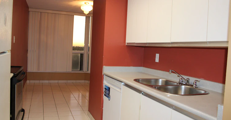 1004-3 Rowntree Road, Toronto, ON, M9V 5G8 - 7