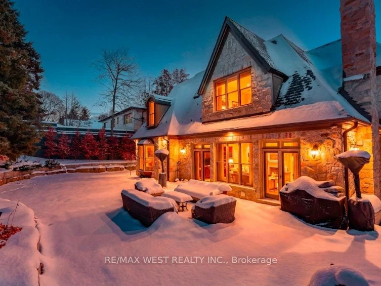 36 Sir Williams Lane, Toronto, ON, M9A 1V1 - 43