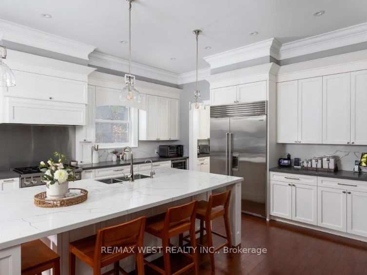 36 Sir Williams Lane, Toronto, ON, M9A 1V1 - 15