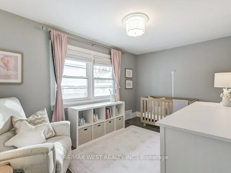 195 Berry Road, Toronto, ON, M8Y 1X2 - 21