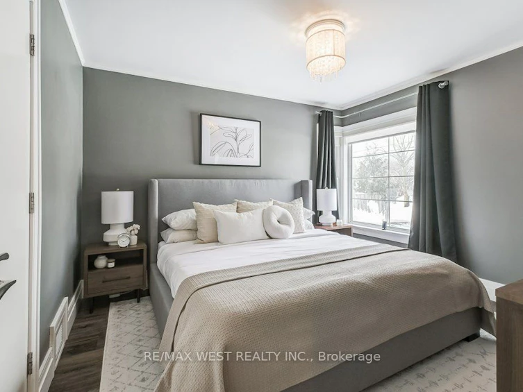 195 Berry Road, Toronto, ON, M8Y 1X2 - 20