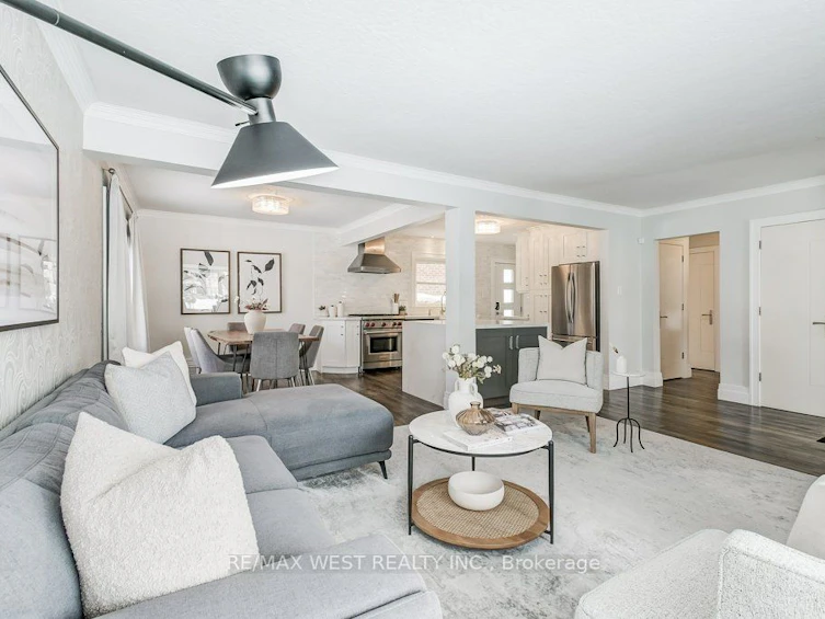 195 Berry Road, Toronto, ON, M8Y 1X2 - 9