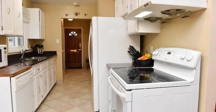 Upper-3309 Mainsail Crescent, Mississauga, ON, L5L 1H3 - 6