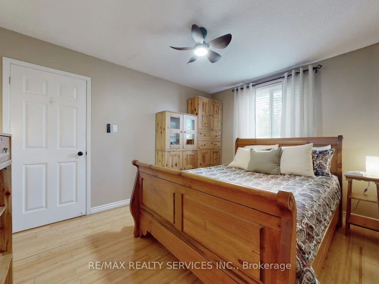 72 Carisbrooke Court, Brampton, ON, L6S 3K1 - 22