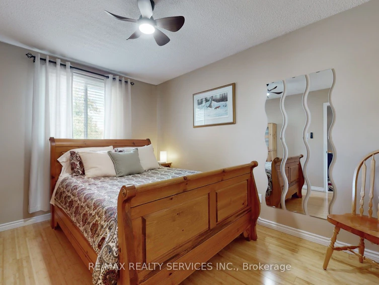 72 Carisbrooke Court, Brampton, ON, L6S 3K1 - 21