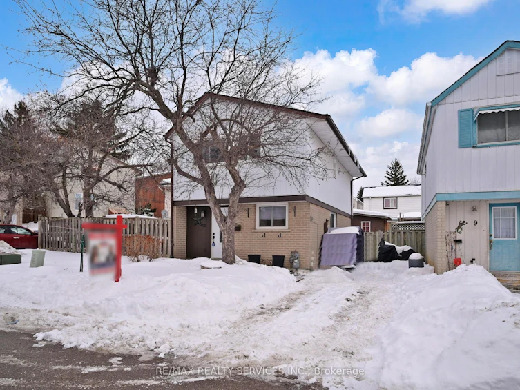 10 Hillbank Trail, Brampton, ON, L6S 1P6 - 3