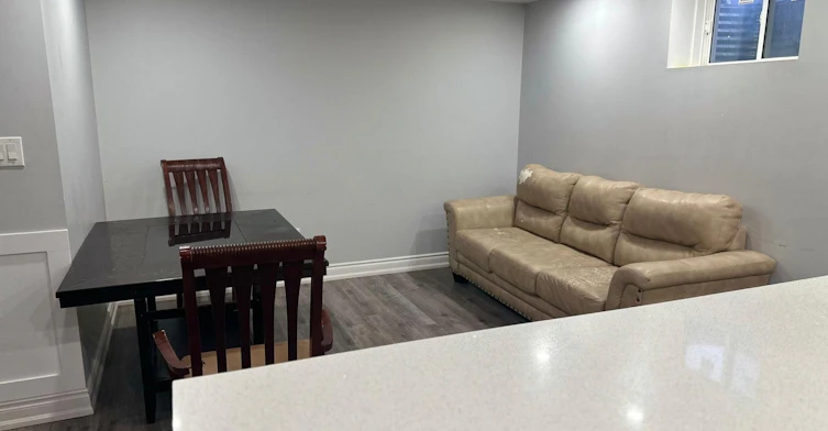 266 Dougall Avenue, Caledon, ON, L7C 3V5 - 4