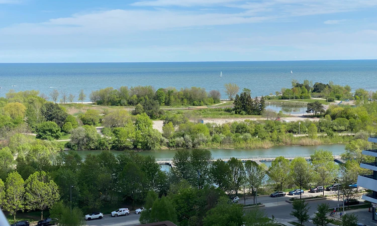 1008-70 Annie Craig Drive