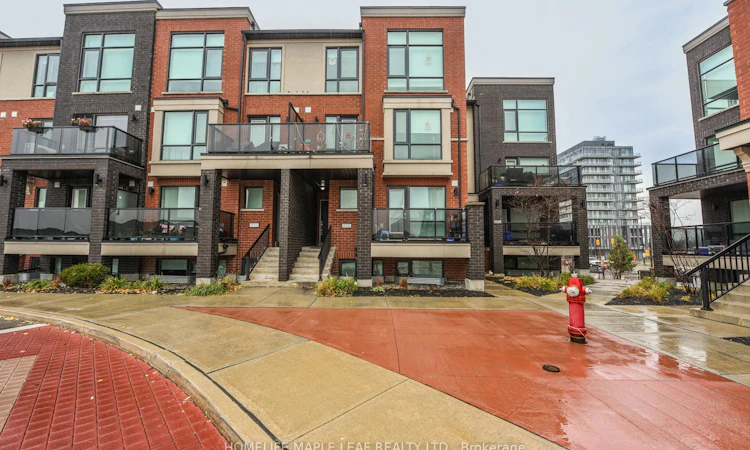 98-100 Dufay Road N