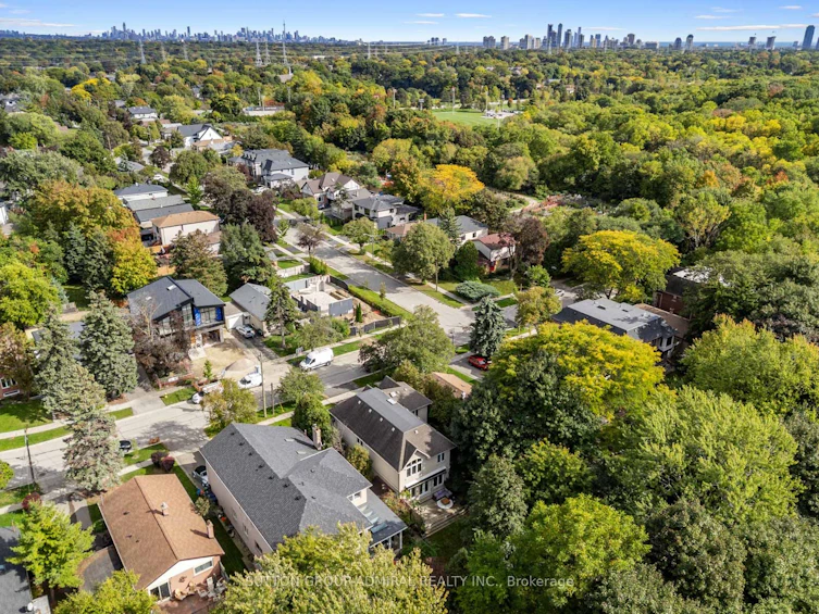 26 Puckeridge Crescent, Toronto, ON, M9B 3A2 - 48