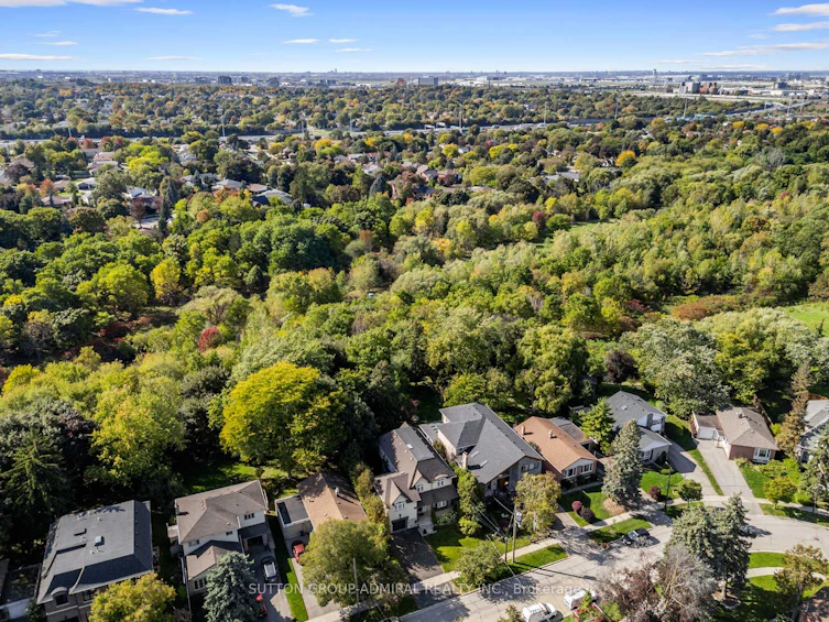 26 Puckeridge Crescent, Toronto, ON, M9B 3A2 - 47