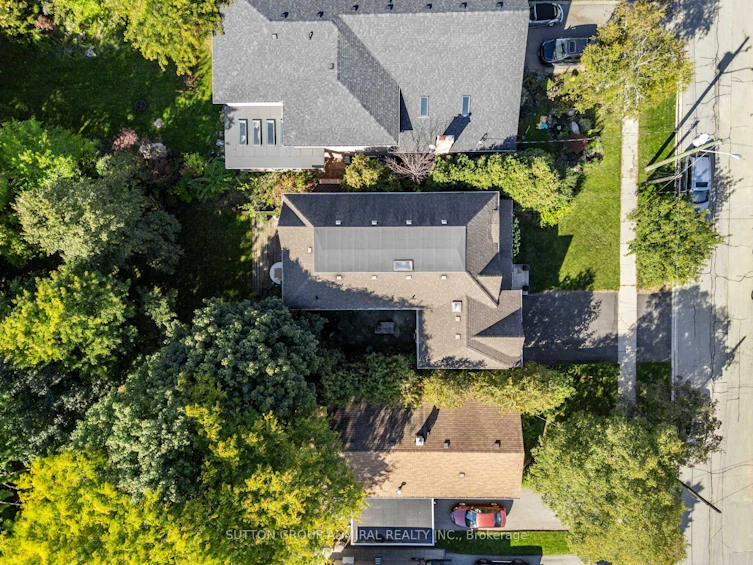 26 Puckeridge Crescent, Toronto, ON, M9B 3A2 - 45