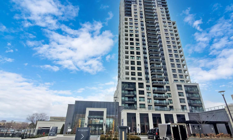 1705-10 Eva Road