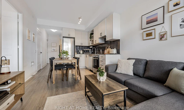 224-50 George Butchart Drive