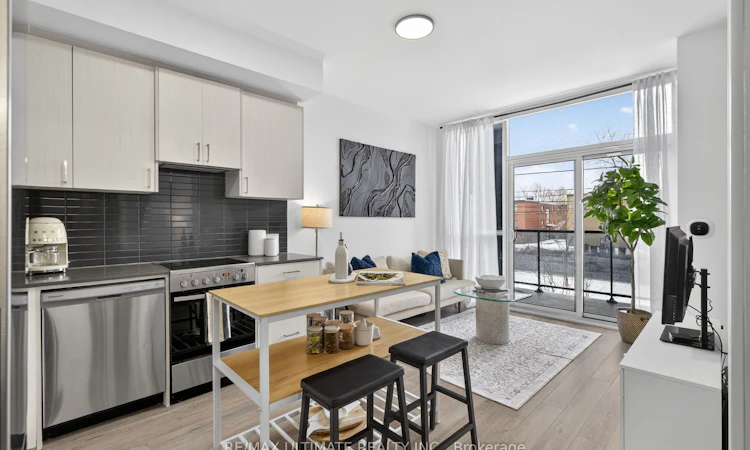 106-50 George Butchart Drive