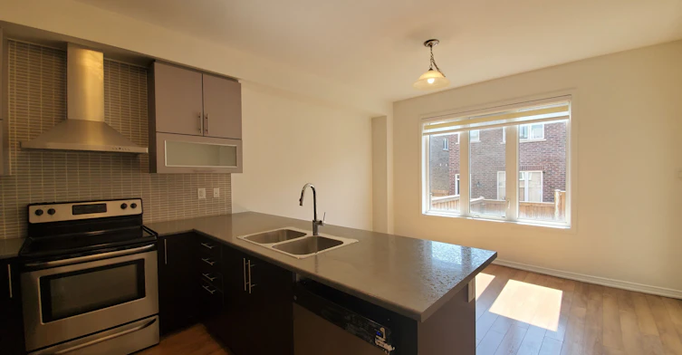 upper-593 Remembrance Road, Brampton, ON, L7A 4L2 - 10