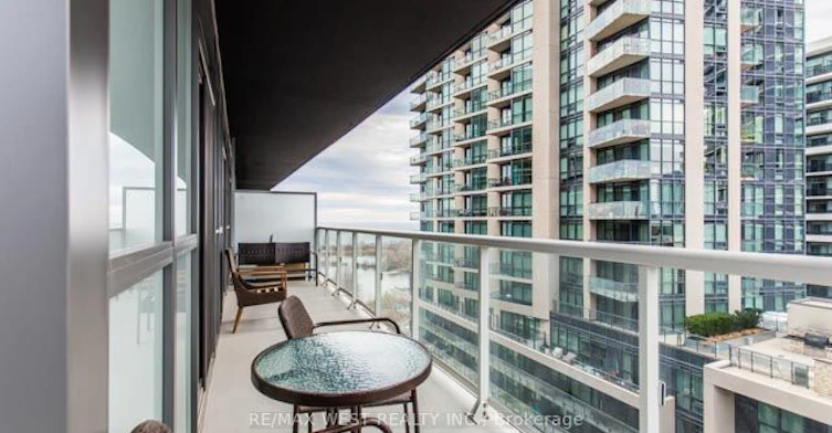 1008-110 Marine Parade Drive, Toronto, ON, M8V 0A3 - 34