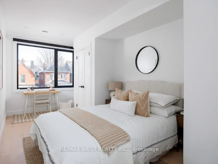 424 Clendenan Avenue, Toronto, ON, M6P 2X6 - 25