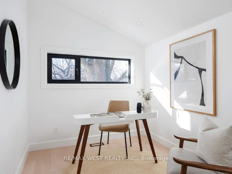 424 Clendenan Avenue, Toronto, ON, M6P 2X6 - 23