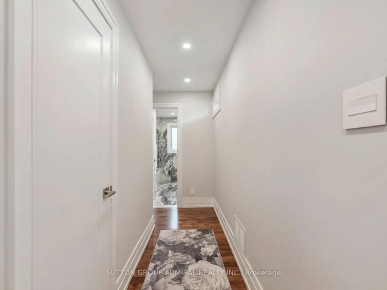 41 Waterford Drive, Toronto, ON, M9R 2N5 - 15