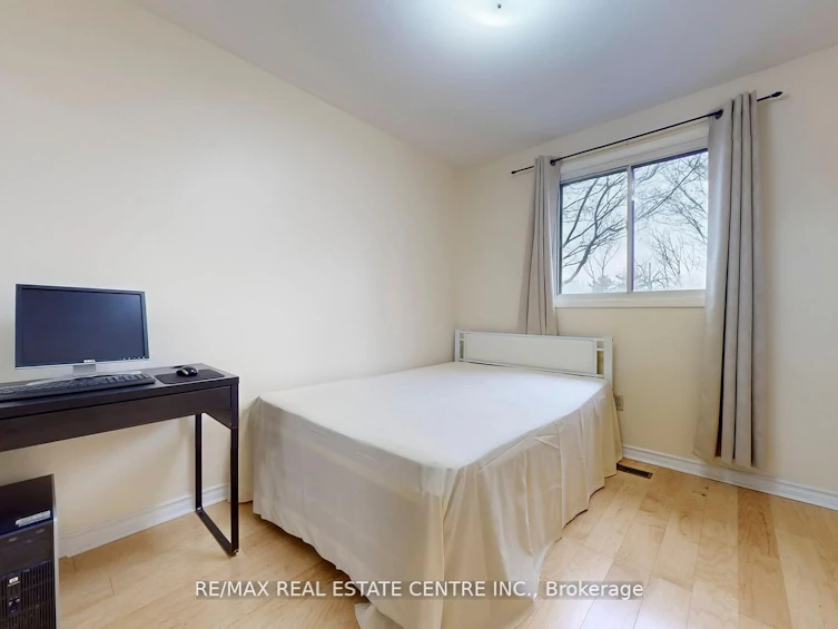 355 Ontario Street N, Milton, ON, L9T 3J3 - 25