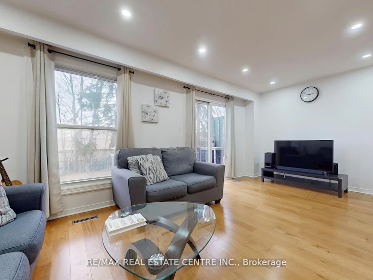 355 Ontario Street N, Milton, ON, L9T 3J3 - 14