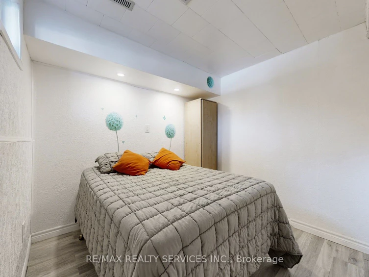 10 Minton Place, Brampton, ON, L6S 2S7 - 35