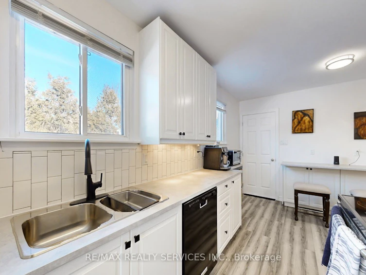 10 Minton Place, Brampton, ON, L6S 2S7 - 12