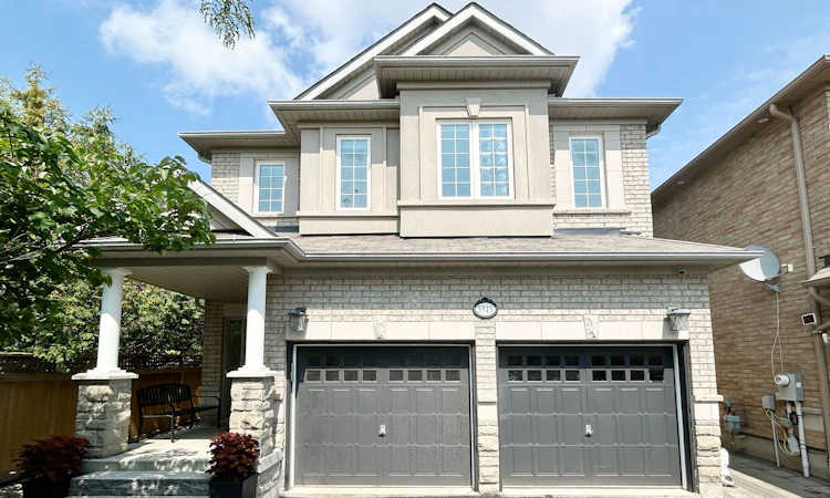 5515 Doctor Peddle Crescent