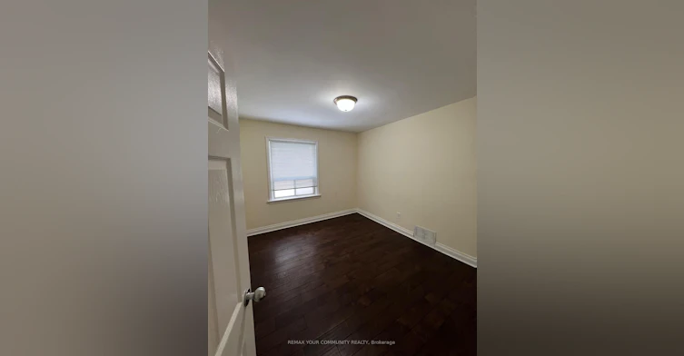 Upper-233 Beta Street, Toronto, ON, M8W 4H7 - 11