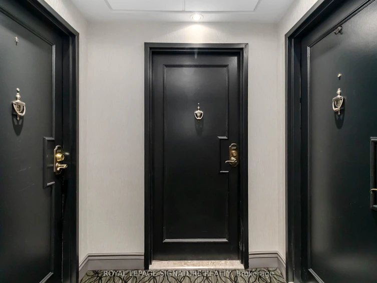 1207-1359 White Oaks Boulevard, Oakville, ON, L6H 2R8 - 2