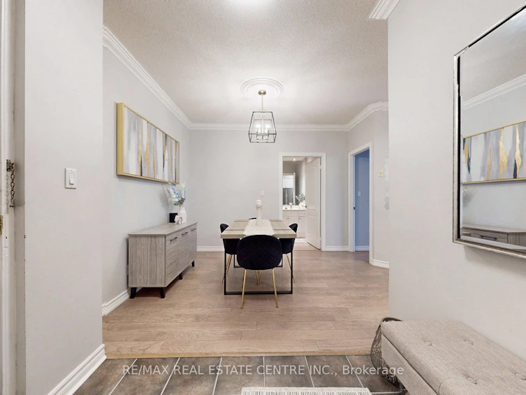 218-3351 Cawthra Road, Mississauga, ON, L5A 4N5 - 5