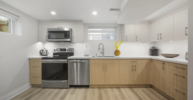B-23 Swanhurst Boulevard, Mississauga, ON, L5N 1B6 - 4