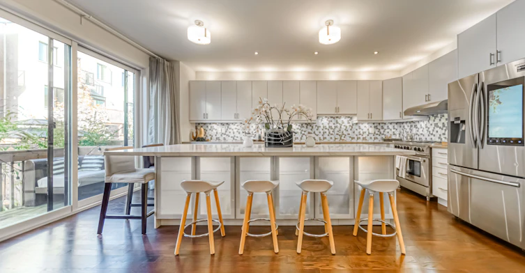 294 Valermo Drive, Toronto, ON, M8W 0B6 - 10