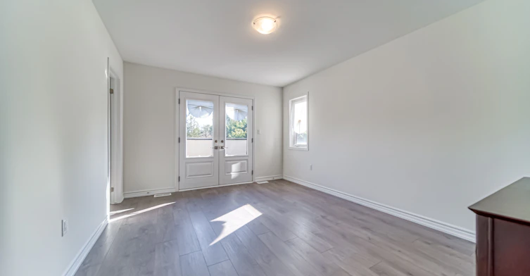 294 Valermo Drive, Toronto, ON, M8W 0B6 - 29