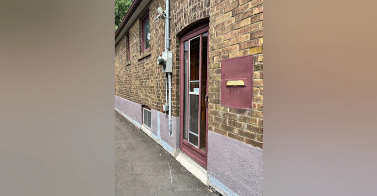 Bsmt-960 Briar Hill Avenue, Toronto, ON, M6B 1M3 - 14