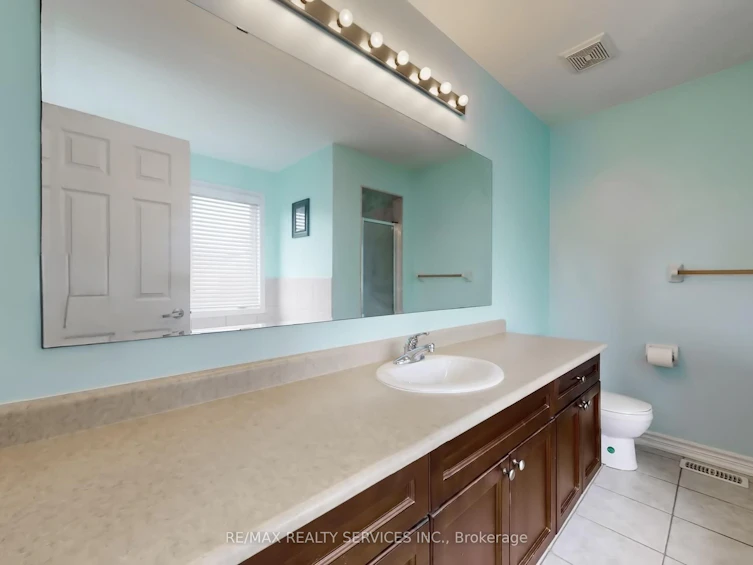 37 Bloom Drive, Brampton, ON, L6P 3C3 - 30